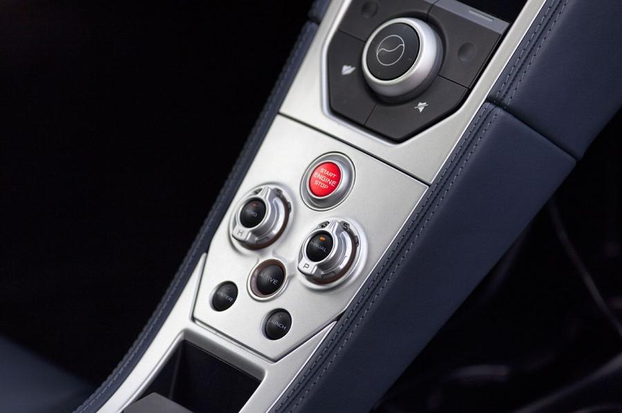  McLaren MP4-12C 2012 года  (фото 110 из 129)